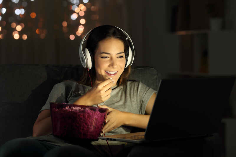 End of Contract Notifications Saving Broadband and TV Customers up to £110/Year